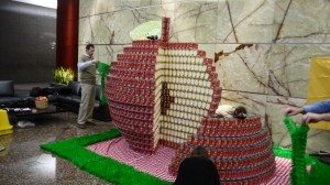 canstruction2